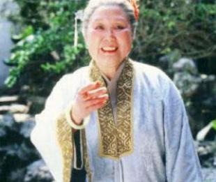 红楼梦王夫人与王熙凤二人在林黛玉初进贾府时，做了什么事情？