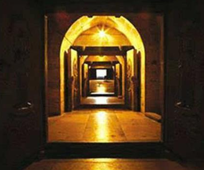 秦始皇陵中长明灯能千年不灭 里边到底有什么原理存在