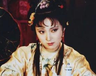 红楼梦赵姨娘对黛玉是什么态度？为何讨厌她