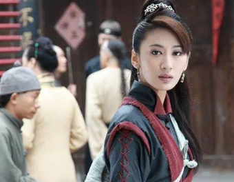 施公案第77回：拿火头门斗之妻，因奸情究出陈蛮