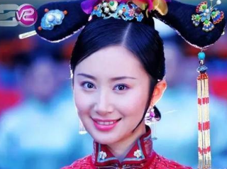 和硕恪纯长公主：是皇太极之女，也是政治斗争的牺牲品