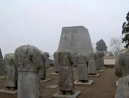 古代皇陵是从里边上锁的 最后一个工匠是怎么逃脱的