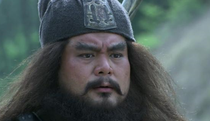 张飞命手下三天内制办白旗白甲，范疆张达如何免除一死？