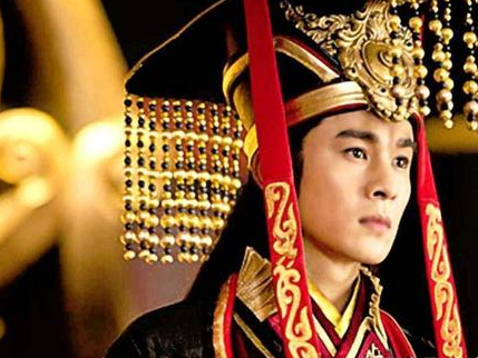 古代皇帝为什么临死前才传位给太子 提前传位不好吗