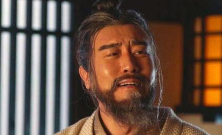 董卓从洛阳撤向长安时，为什么曹操必须选择追击？