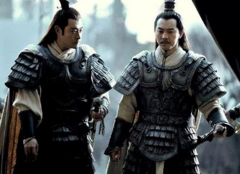 孙策临终前，为什么传位给弟弟而不是自己的儿子？