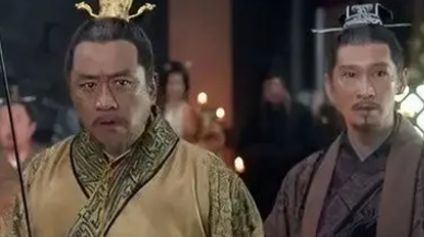 南北朝的陈霸先为什么那么容易就能当皇帝？
