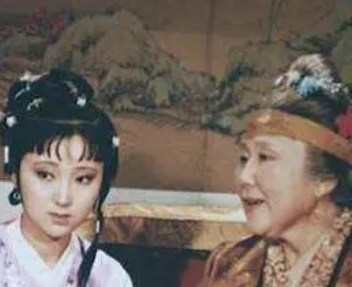 红楼梦中有哪些患病的人？为何会治不好