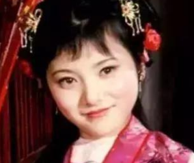 红楼梦中贾敬死后黛玉是什么表现？她在伤心什么？