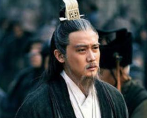 三国时期诸葛亮为蜀汉做出了哪些贡献？担任的是什么官职？