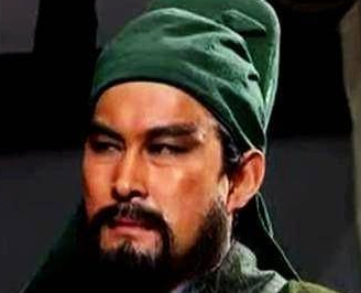 关羽不愿跟随曹操的原因是什么？