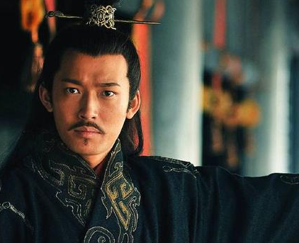 孙权和刘备都已经是亲家了 孙权为什么还要偷袭关羽