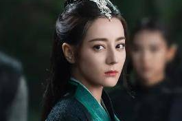 《与君初相识》纪云禾终于开大，九尾狐造型出现