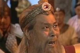 《封神演义》闻仲是靠什么地位变得那么高？