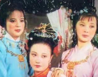 红楼梦贾迎春嫁给孙绍祖时，贾母是什么态度？