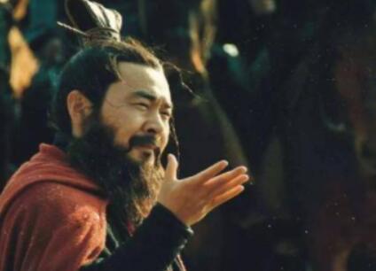周瑜是如何看出二蔡是假意投降的呢？