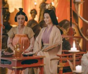 历史上杨贵妃入宫前去做了道士，是李隆基安排的？