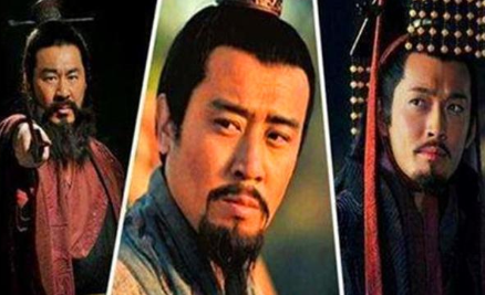 曹操和刘备都是指挥千军万马的统帅，他们的武力谁高谁低？
