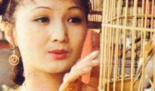 《红楼梦》为什么说平儿看似最风光，实则最可怜？