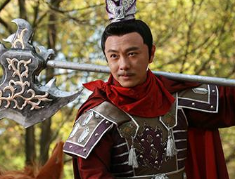 历史上的程咬金是如何走上人生巅峰的？与隋唐演义中有何不同？