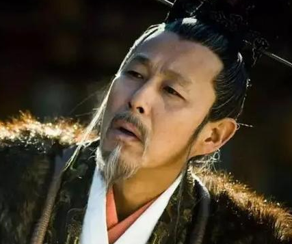 垓下之战项羽还有十万大军 项羽为什么要带着800精锐骑兵逃跑