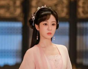 《沉香如屑》杨紫饰演的是谁？网友大赞CP感爆棚