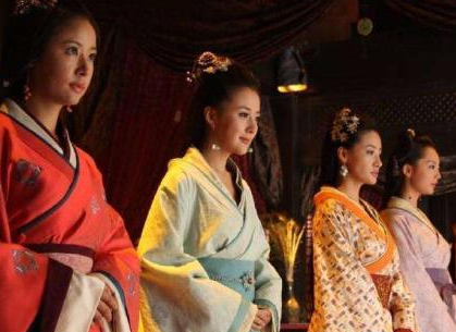 古代王朝是怎么选拔宫女的 古人进宫后生活是什么样的
