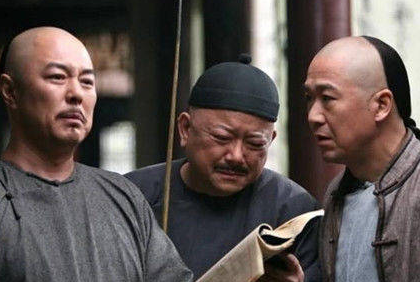 历史中的纪晓岚真的敢与和珅争斗吗？