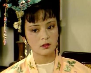 红楼梦中王夫人为什么因为有人给探春提亲而心烦意乱？