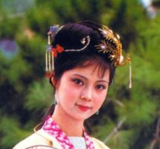 红楼梦中宝钗的十五岁生日对她有多重要？