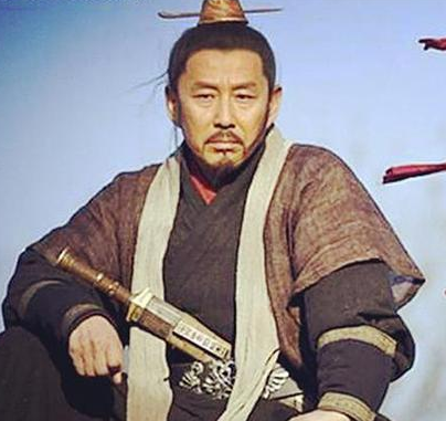 刘邦死后吕后掌权 吕后用什么手段控制朝廷的