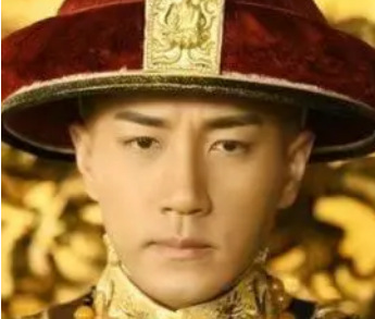 历史上康熙一共有过多少位皇后？分别是哪些人？