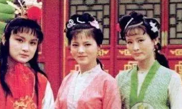 《红楼梦》袭人没有哪里对不起麝月的，麝月为什么要坑她？