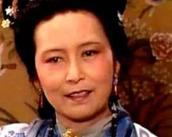 红楼梦中王夫人送刘姥姥的100两银子是怎忙来的？