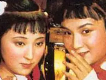 红楼梦中宝玉是如何对待黛玉的？