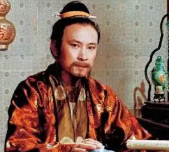 红楼梦中贾政是位不合格的父亲吗？为何这么说