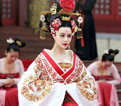 武则天退位后无权无势 为什么没有人找武则天秋后算账