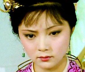 红楼梦中滴翠亭事件，薛宝钗这么做的真实原因是什么？