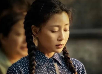 《人世间》周秉义为什么帮蔡晓光？
