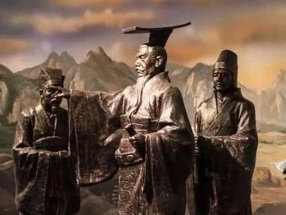 当初焚书坑儒的人是谁 究竟是秦始皇还是项羽