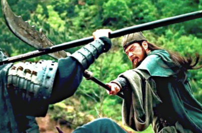 三国很多武将，为何唯独关羽被后人所敬仰呢？