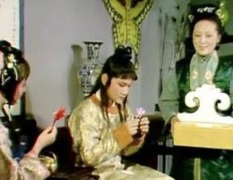 红楼梦周瑞家的是个什么样的人？为何说她是个刁奴