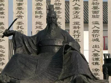 范蠡有哪些成就与作为？自称陶朱公被后世供奉为神灵