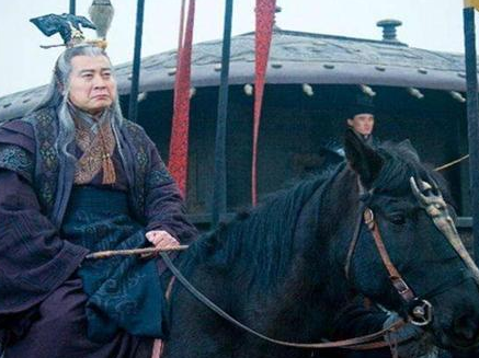 李斯作为扶苏的岳父 李斯为什么还要帮助胡亥上位