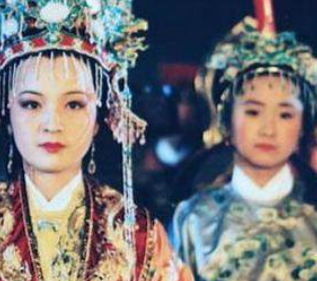 红楼梦中宝玉真的没有兄弟姐妹吗？他为何这么说？