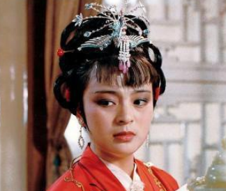红楼梦赶走晴雯后，王夫人是如何应对贾母的？