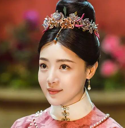 胡善祥身为皇后却被朱瞻基废了 她到底做错了什么事情