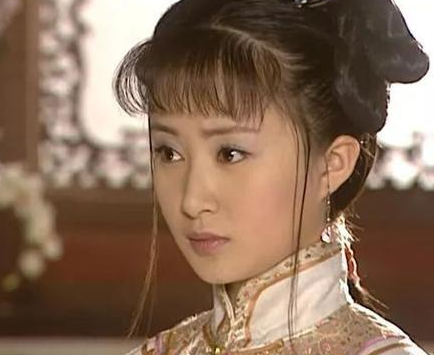 董鄂妃作为顺治的宠妃 历史上的董鄂妃到底是什么