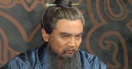 曹操挟天子以令诸侯，为何没有用强硬手段对待敌人？