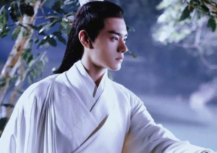 电影版《花千骨》阵容引发争议，白子画由谁出演？